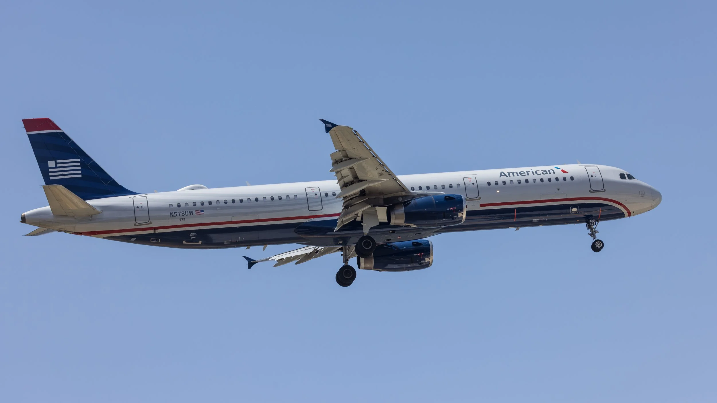 American Airlines A321-231 N578UW US Airways Heritage Livery at